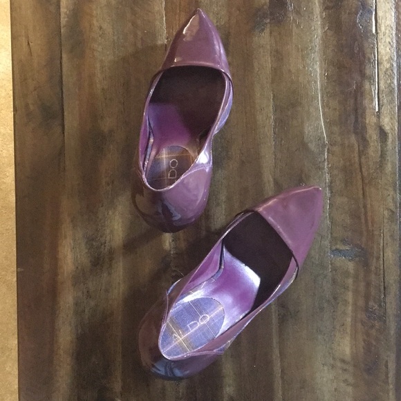 Aldo size 6 purple patent and fabric high heels. - Picture 2 of 8